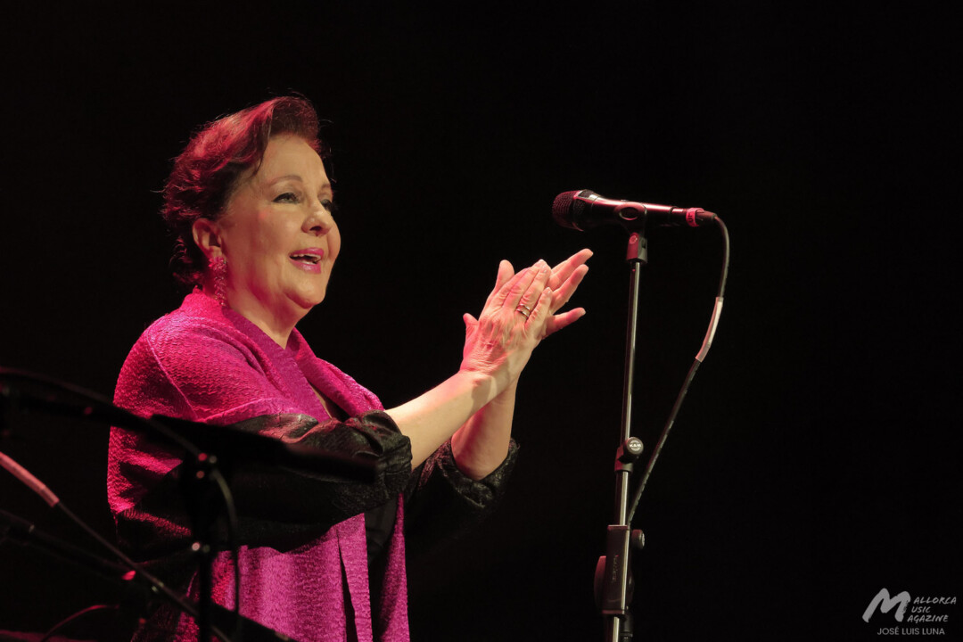 Carmen Linares en el Teatre Principal de Palma (Festival Paco de Lucía) - Mallorca Music Magazine