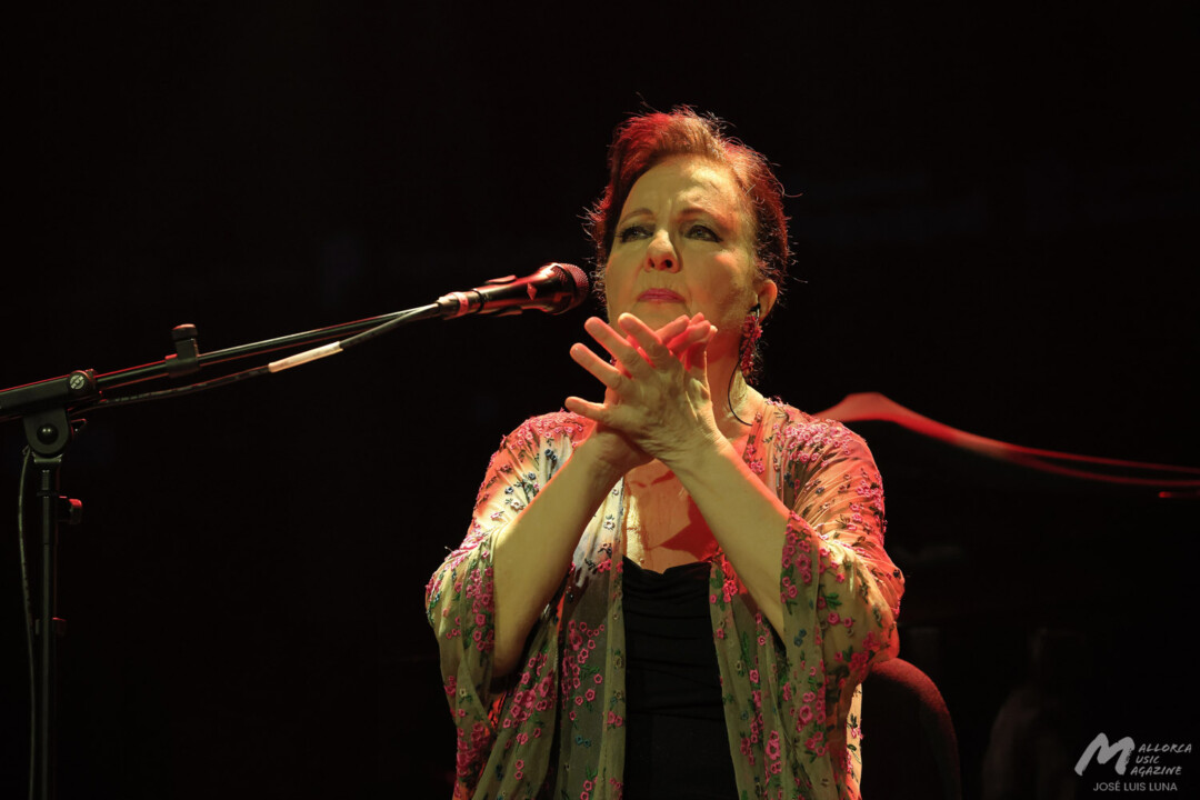 Carmen Linares en el Teatre Principal de Palma (Festival Paco de Lucía) - Mallorca Music Magazine