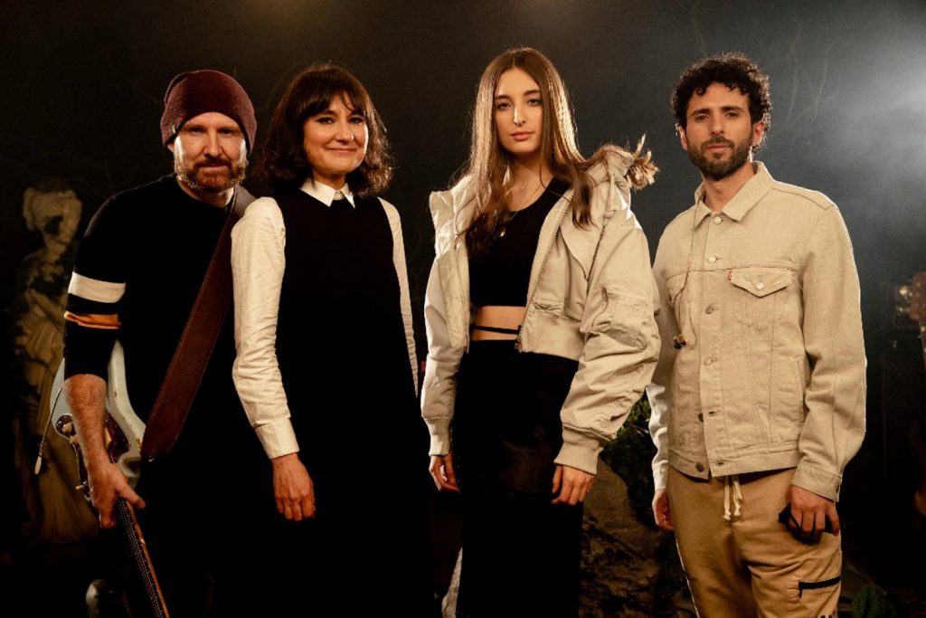 Delaporte con Amaral - Titanas Delaporte con Amaral - Mallorca Music Magazine