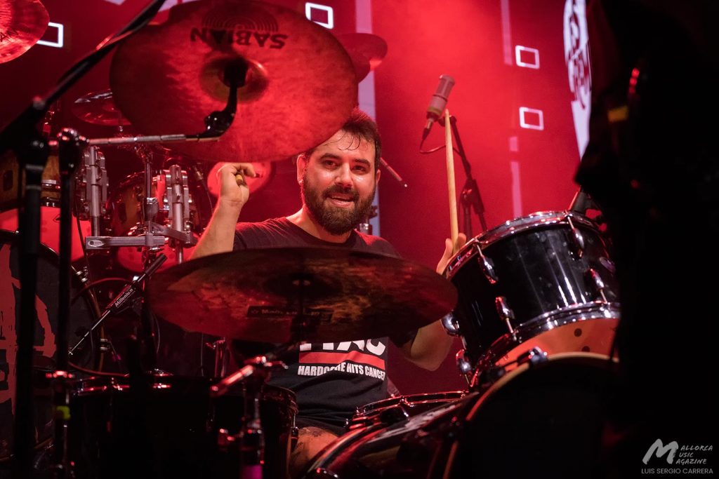 Main Line 10 - Mallorca Music Magazine