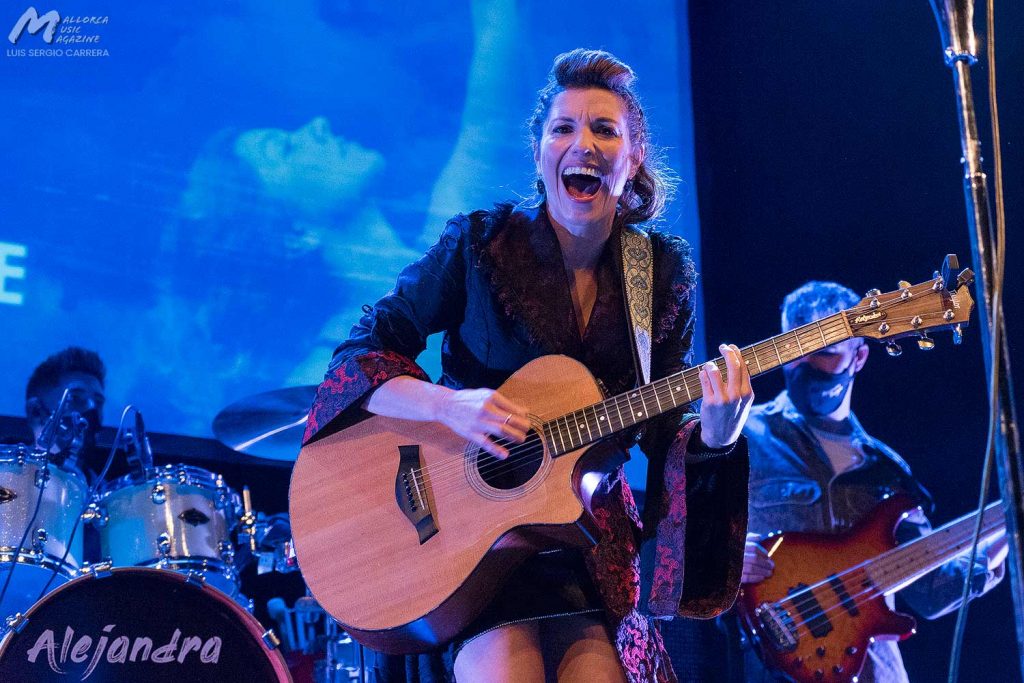 Alejandra Burgos - Mallorca Music Magazine