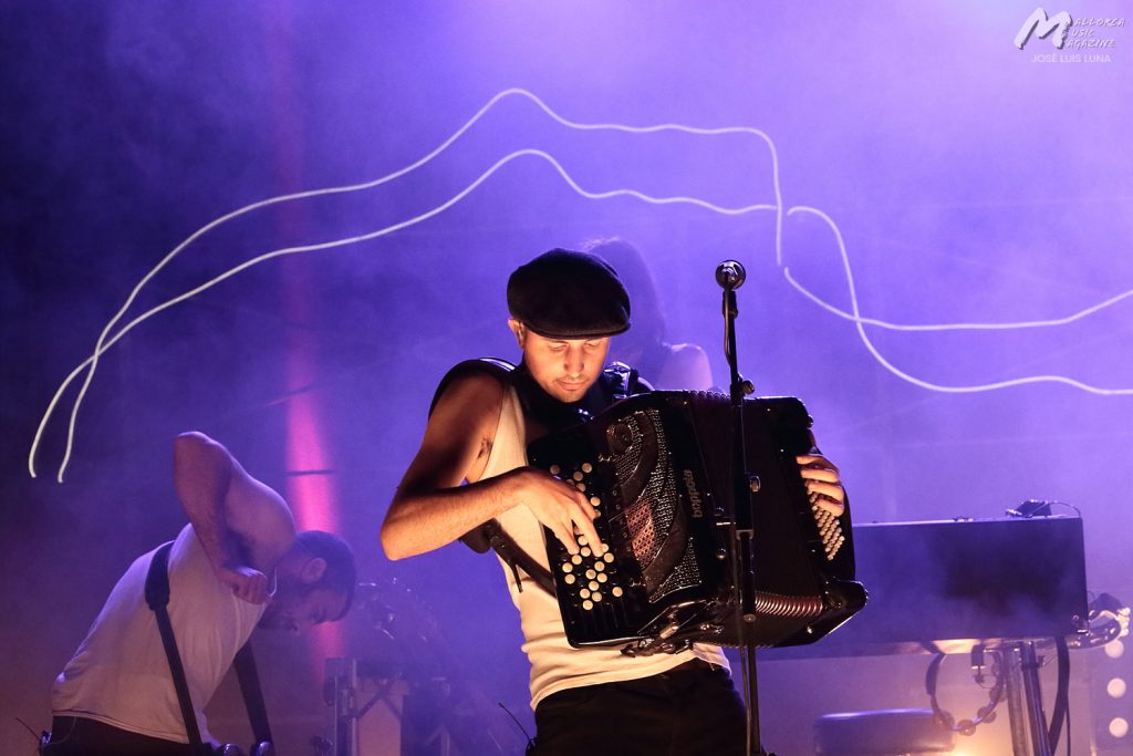 La M.O.D.A. - Mallorca Music Magazine