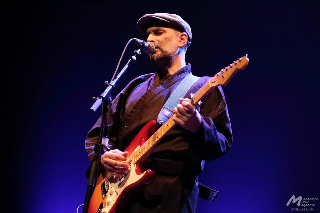 Joan Miquel Oliver Joan Miquel Oliver - Mallorca Music Magazine