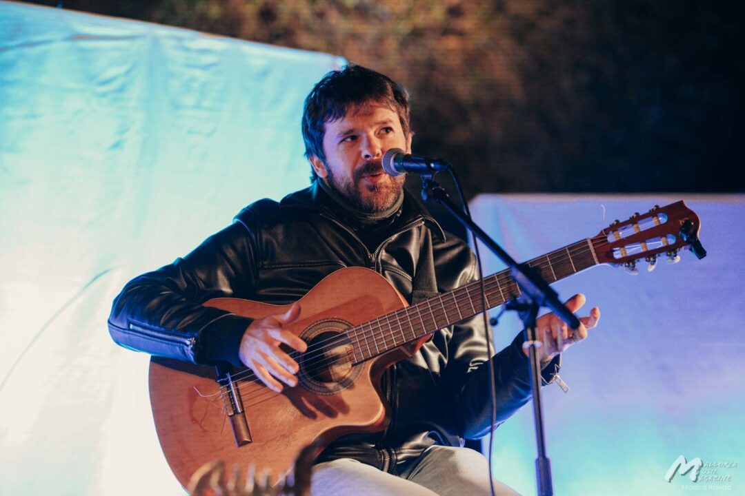 A Cau d'Orella con Alberto Alcalá y Lucía Servera · Mallorca Music Magazine