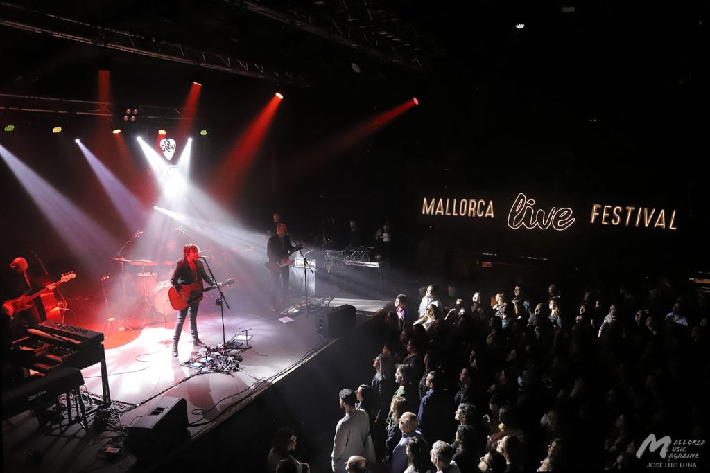 Quique González en Es Gremi (Mallorca Live Nights) - Mallorca Music Magazine