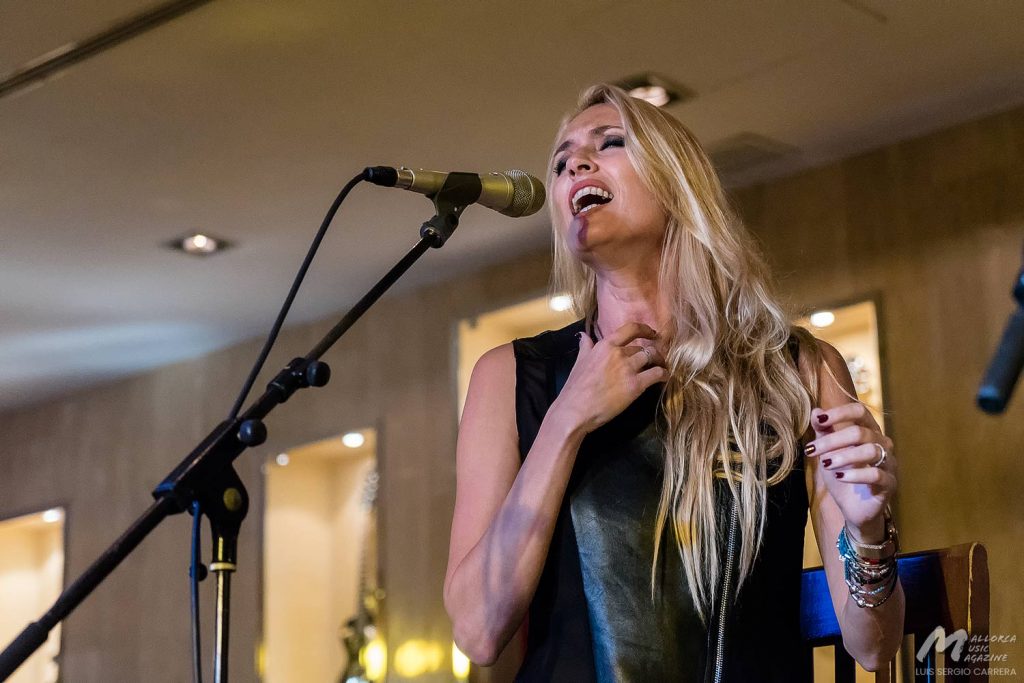 Concierto de Anglada Cerezuela Hard Rock Cafe Mallorca 2019