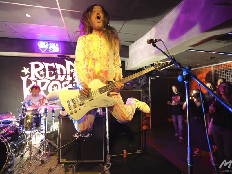 The Most Beautiful Days Redd Kross + Peligro! en Es Gremi · Mallorca Music Magazine