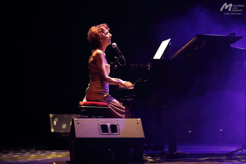 Dulce Pontes - Jazz Voyeur 2020 - Mallorca Music Magazine