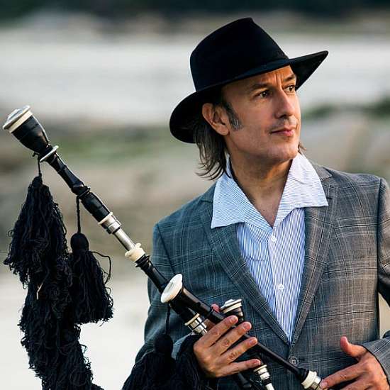 Carlos Núñez - Mallorca Music Magazine