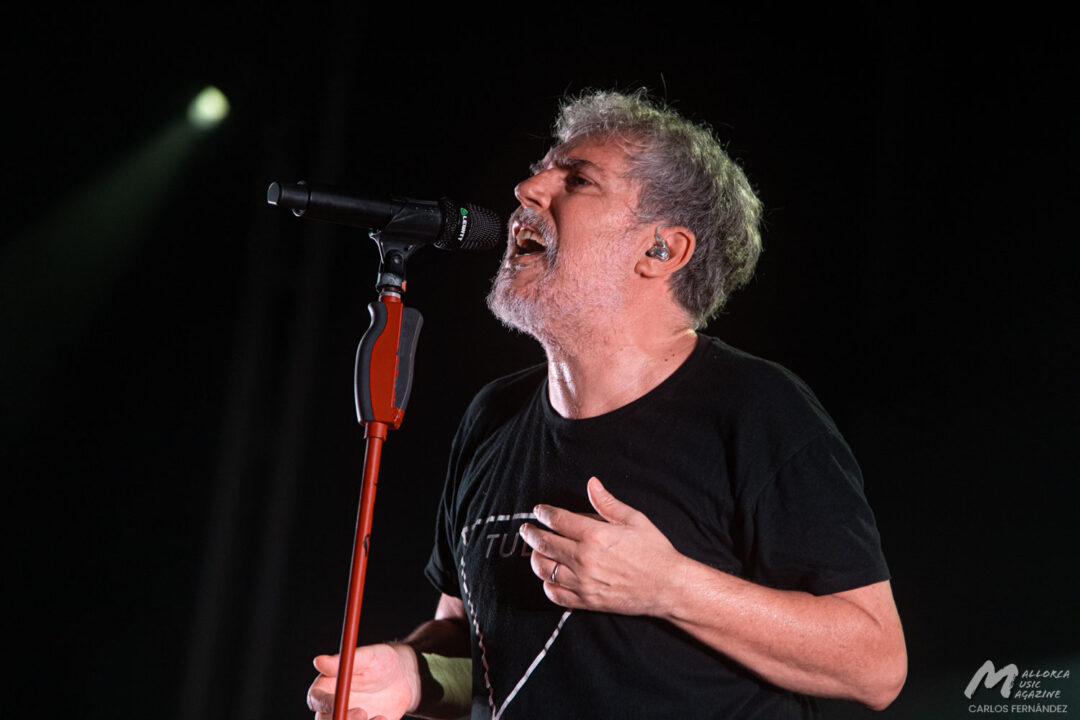Iván Ferreiro + Talleres Molina en Es Jardí · Mallorca Music Magazine