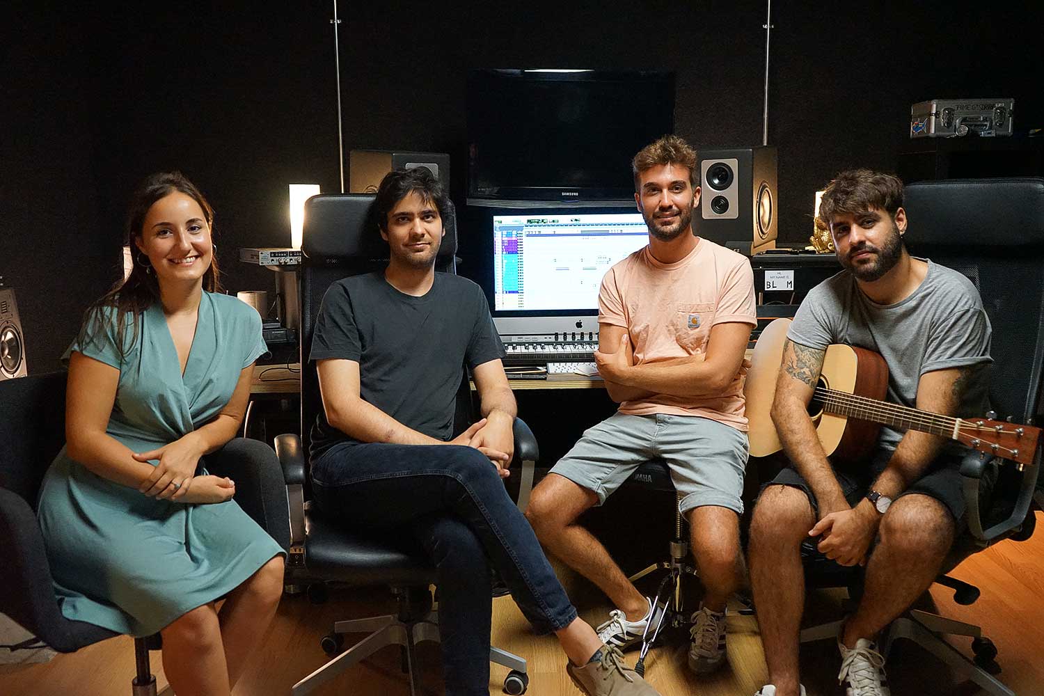 Nuredduna en estudio - Mallorca Music Magazine