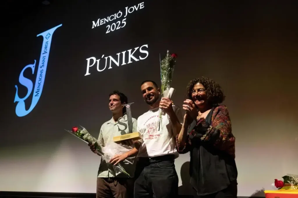 Púniks (premi Sant Jordi Menció Jove de l'Institut d'Estudis Eivissencs)