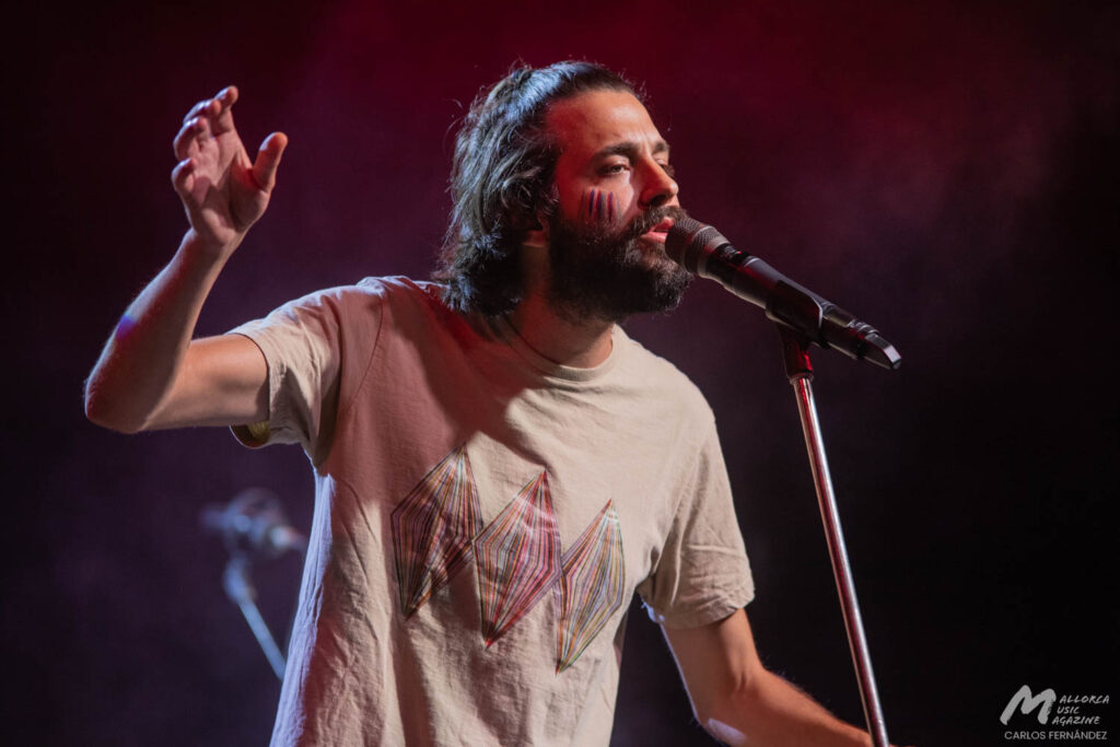 Salvador Sobral y Ede en Sant Joan (La Lluna en Vers) Salvador Sobral y Ede en Sant Joan (La Lluna en Vers) - Mallorca Music Magazine