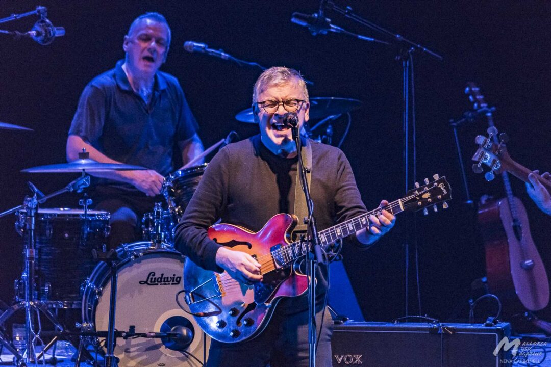 Teenage Fanclub en Alcudia (Fona Fall Fest 2023) - Mallorca Music Magazine