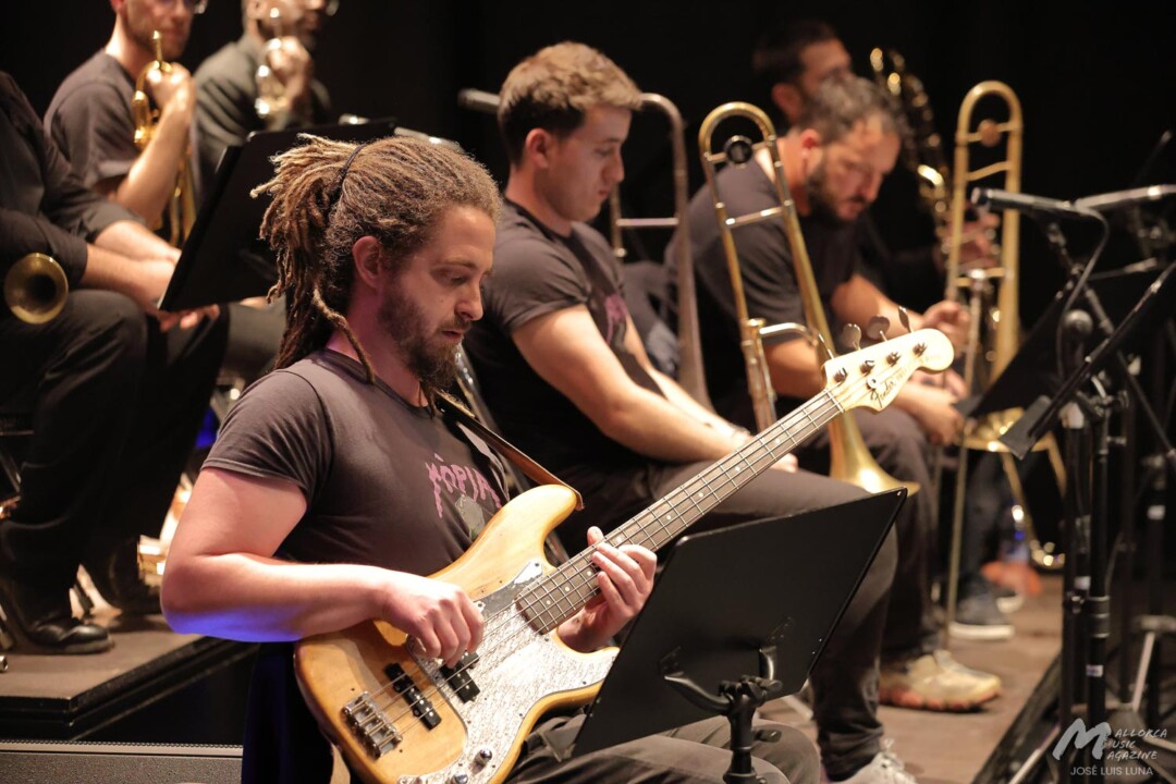 Presentación del primer disco de Mòpia en el Teatre Xesc Forteza · Mallorca Music Magazine