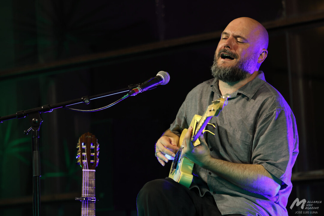 Niño de Elche en “Nits a la Fresca” del Casal de Cultura Can Gelabert de Binissalem · Mallorca Music Magazine