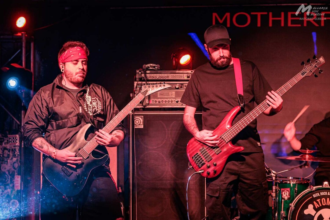 9º Atomic Festival en Es Gremi · Dry as a Blood · Mallorca Music Magazine