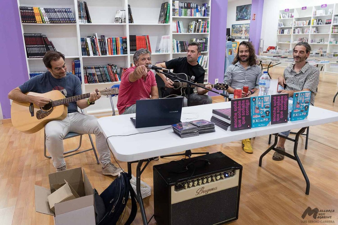 Tres Piezas en la librería Gotham Cómics de Palma - Mallorca Music Magazine