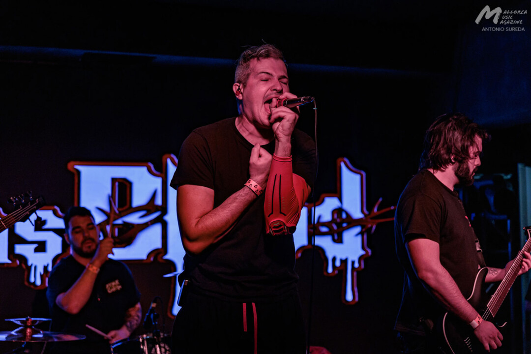 9º Atomic Festival en Es Gremi · Dry as a Blood · Mallorca Music Magazine