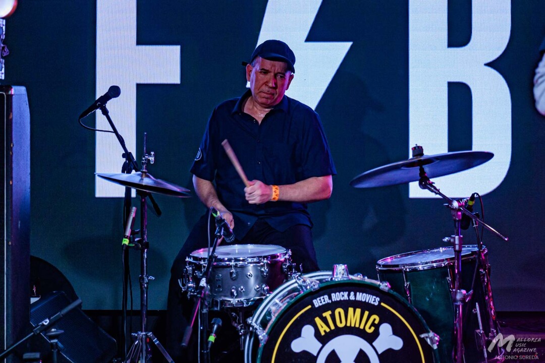 9º Atomic Festival en Es Gremi · Firewall Street Band · Mallorca Music Magazine