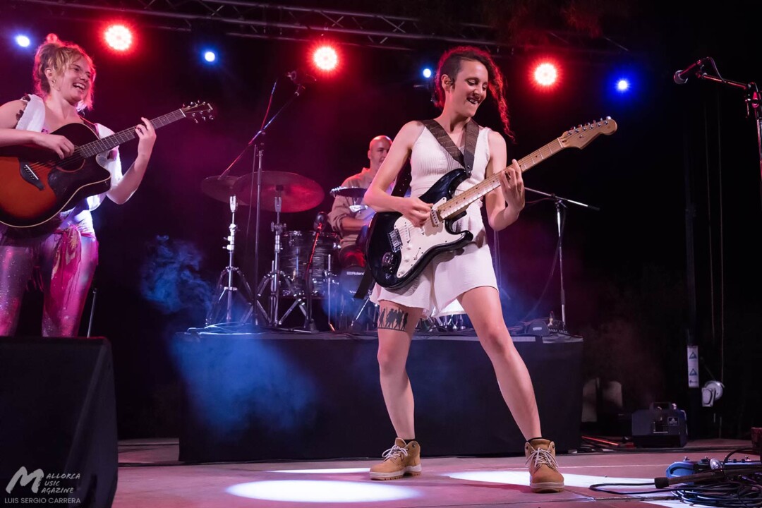Alidé Sans en La Lluna en Vers - Mallorca Music Magazine