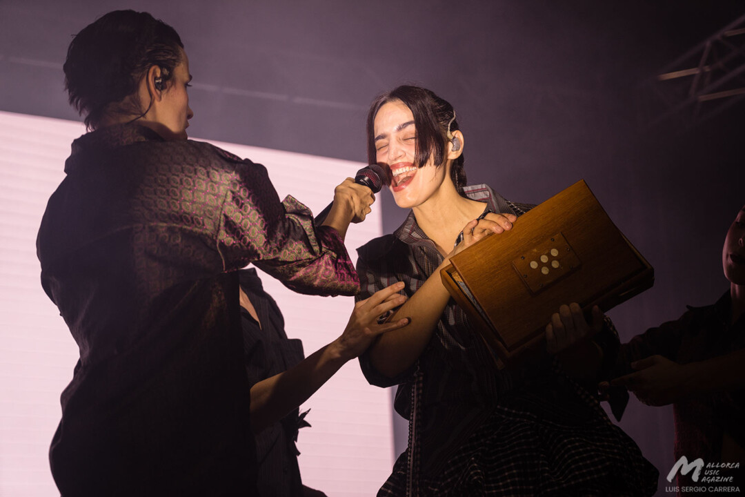 Maria Arnal en La Lluna en Vers · Mallorca Music Magazine