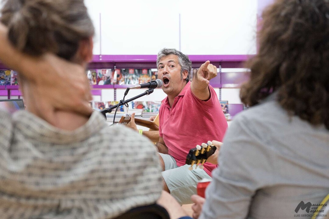 Tres Piezas en la librería Gotham Cómics de Palma - Mallorca Music Magazine