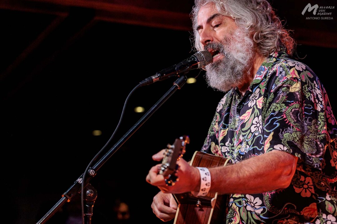 Sr. Chinarro en Es Gremi · Mallorca Music Magazine
