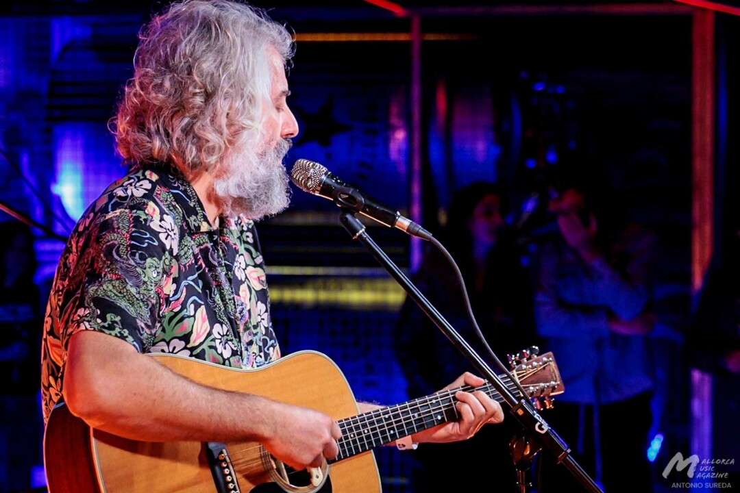 Sr. Chinarro en Es Gremi · Mallorca Music Magazine