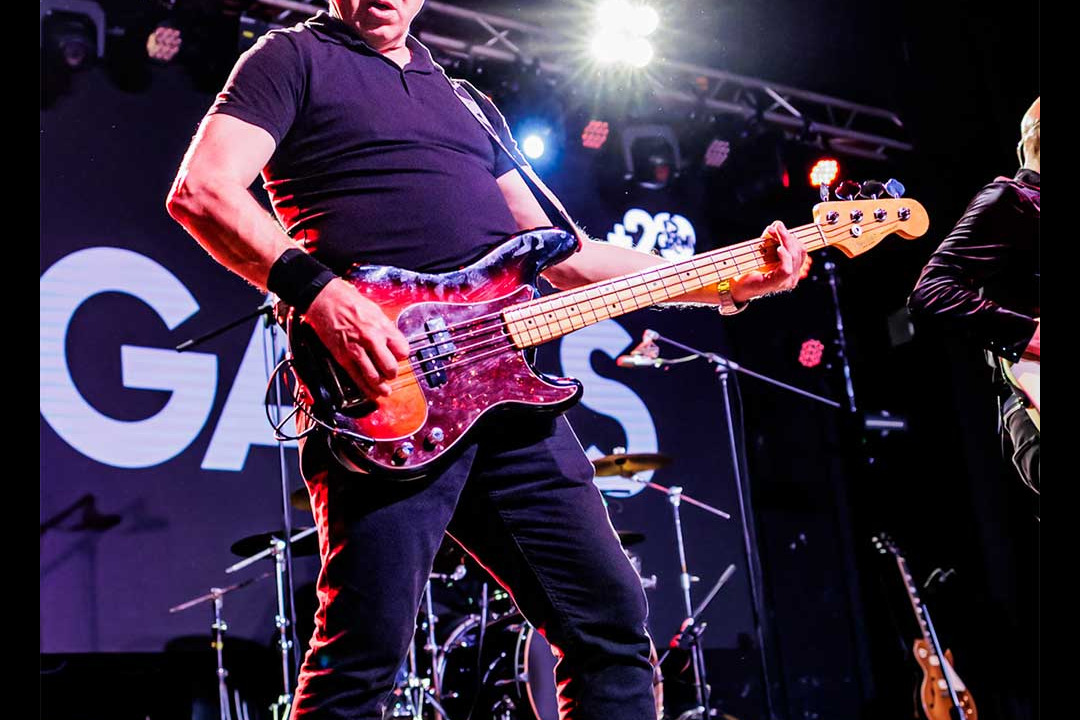 Ilegales en Es Gremi - Willy Vijande - Mallorca Music Magazine