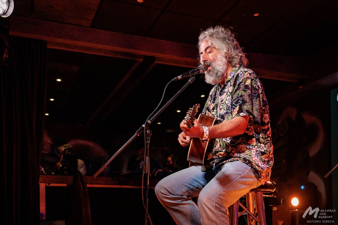 Sr. Chinarro en Es Gremi · Mallorca Music Magazine