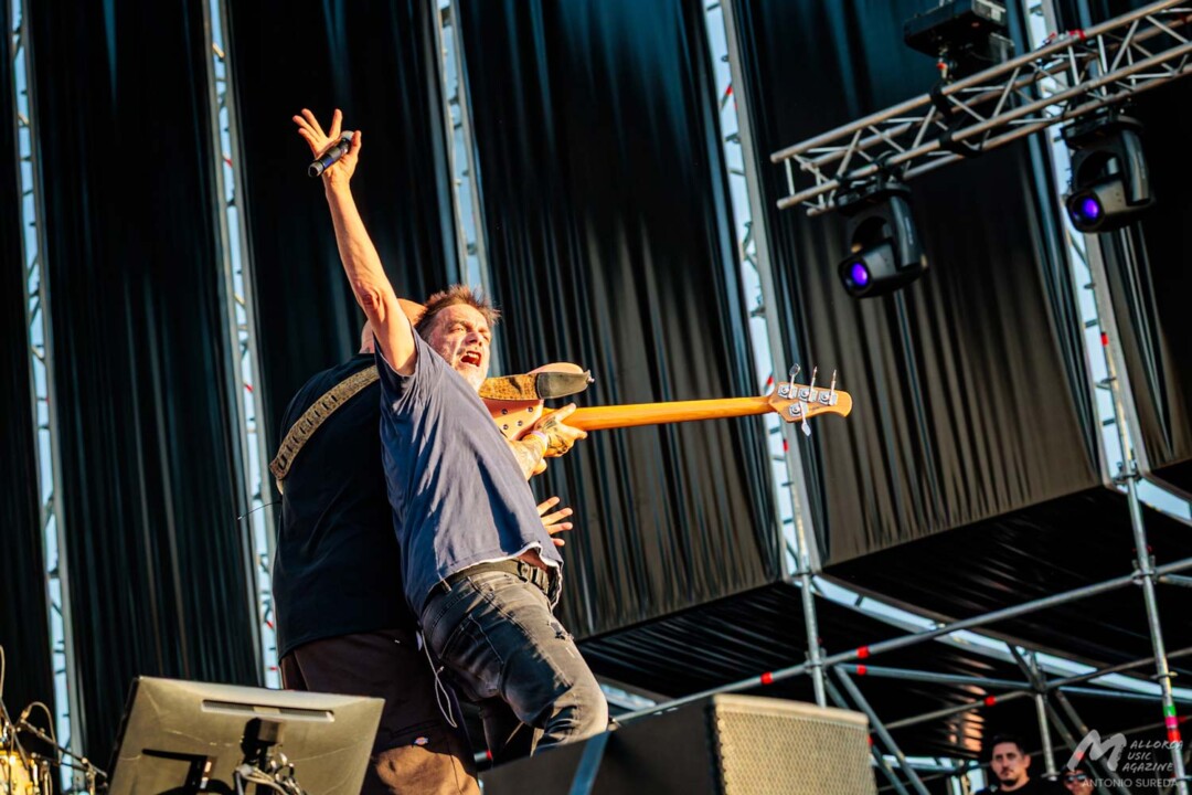 Los Fabulosos Cadillacs en el Festival Argentina Vibra- Vicentico y Flavio Cianciarulo - Mallorca Music Magazine