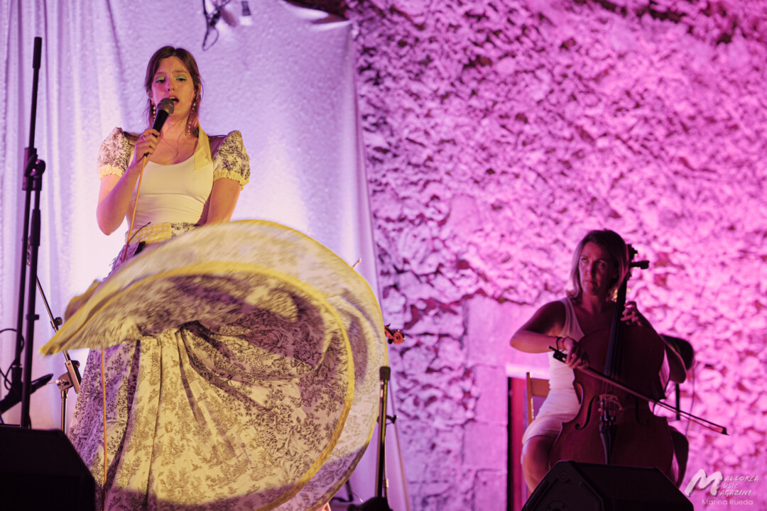 Magalí Sare en La lluna en vers · Mallorca Music Magazine