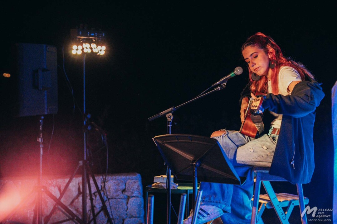 A Cau d'Orella con Alberto Alcalá y Lucía Servera · Mallorca Music Magazine