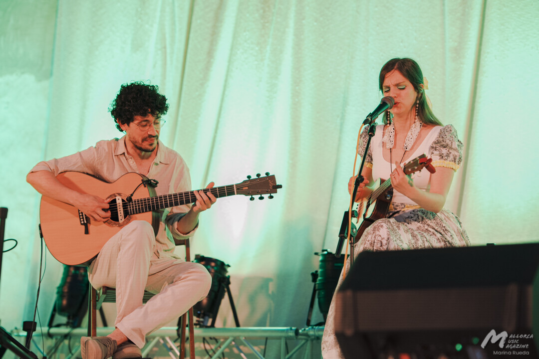 Magalí Sare en La lluna en vers · Mallorca Music Magazine