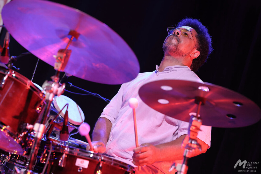 Ana Carla Maza en el Mallorca Jazz Sa Pobla - Mallorca Music Magazine