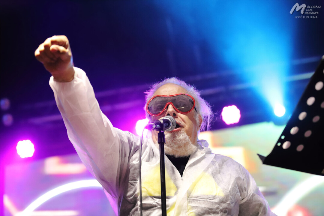 Aviador Dro en Es Gremi - Servando Carballar - Mallorca Music Magazine