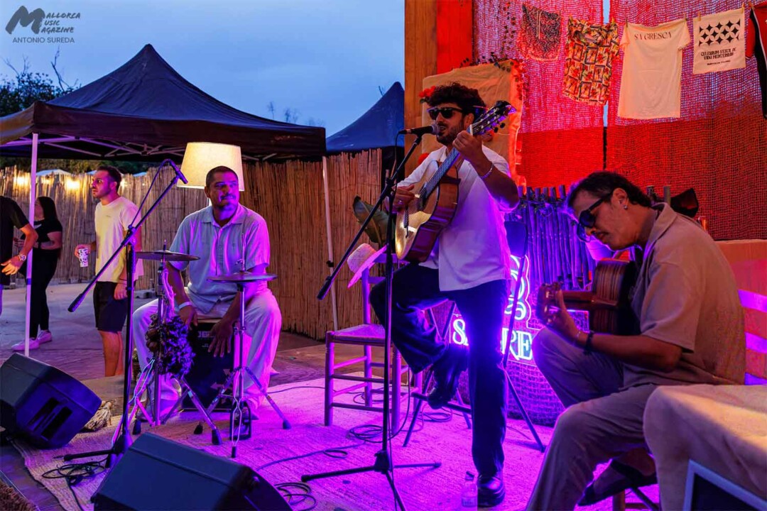 Los Delinqüentes + Carlos Gómez en Es Jardí · Mallorca Music Magazine