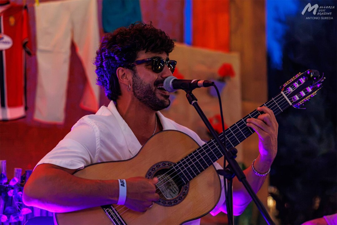 Los Delinqüentes + Carlos Gómez en Es Jardí · Mallorca Music Magazine