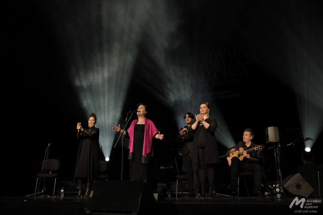 Carmen Linares en el Teatre Principal de Palma (Festival Paco de Lucía) - Mallorca Music Magazine
