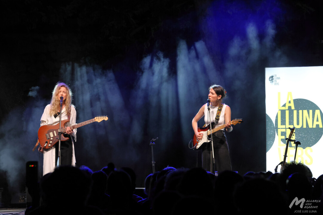 Christina Rosenvinge en Binissalem (La Lluna en Vers) - Mallorca Music Magazine