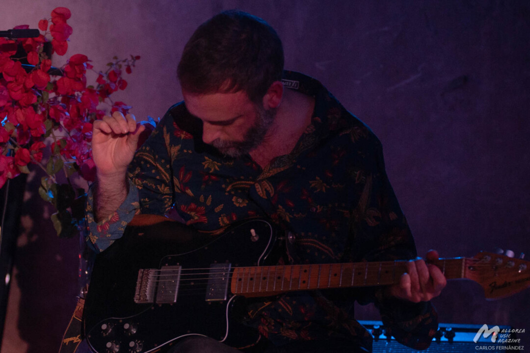 Clara Peya y Meritxell Neddermann en Can Lliro - Mallorca Music Magazine