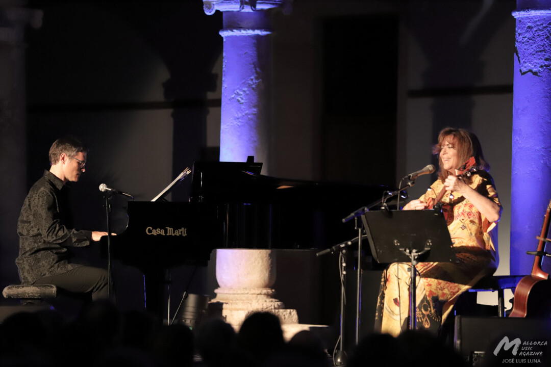 Concert de Maria del Mar Bonet a Muro - Sons de Nit 2023 - Mallorca Music Magazine