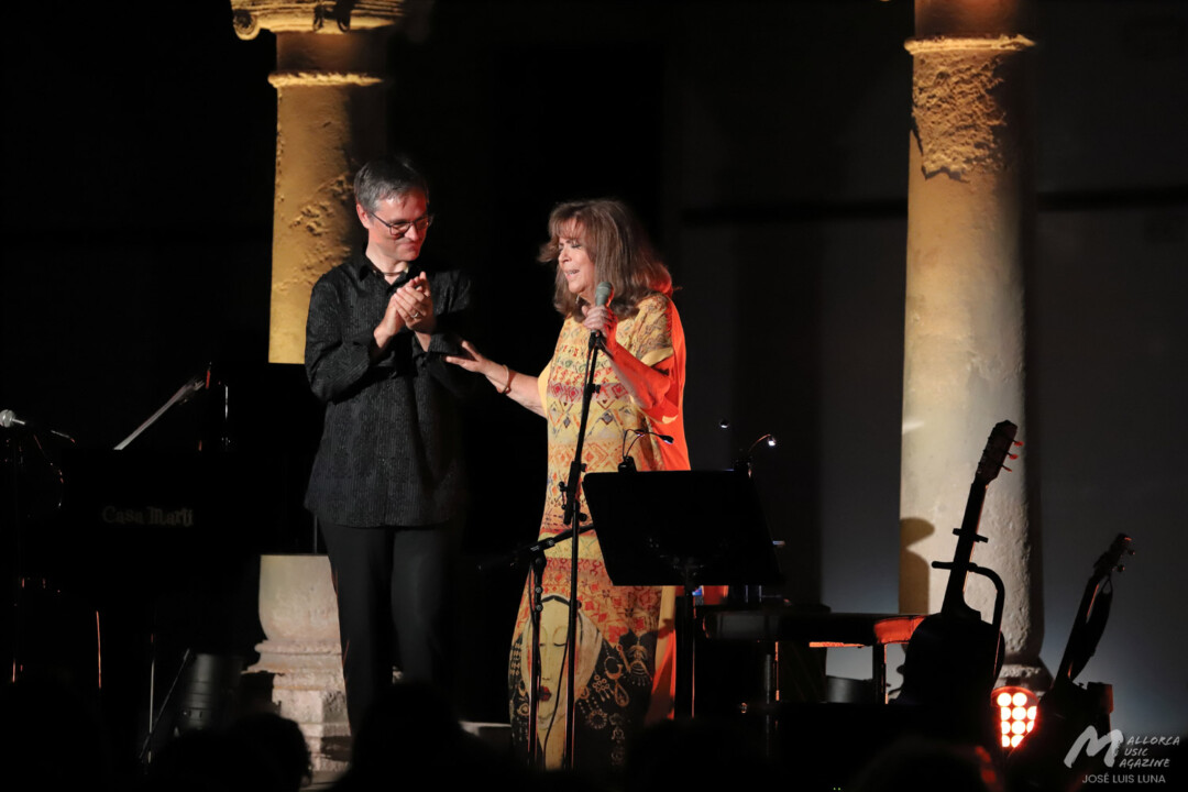 Concert de Maria del Mar Bonet a Muro - Sons de Nit 2023 - Mallorca Music Magazine
