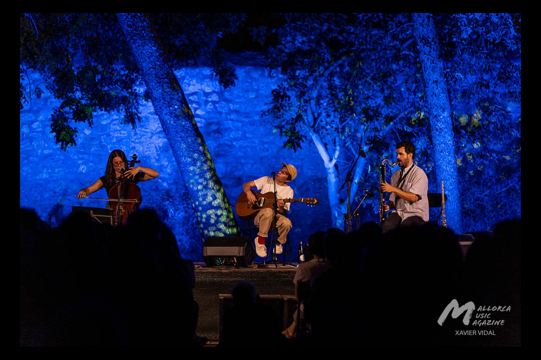 Ferran Palau en La Lluna en Vers · Mallorca Music Magazine