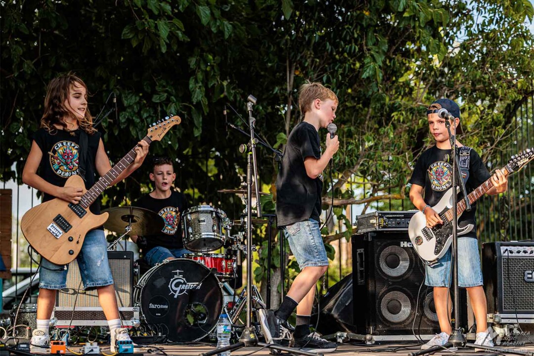 Han entrat a robar a n'es casal Vol. V · Mallorca Music Magazine