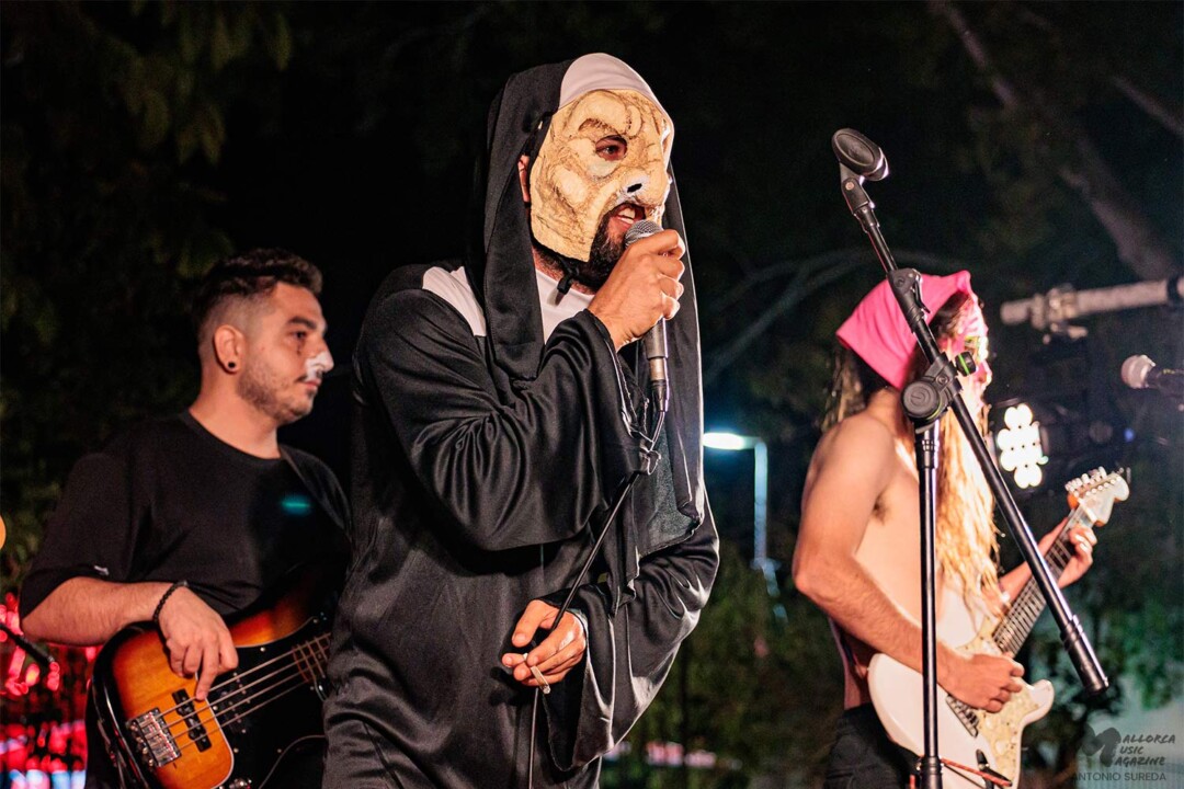 Han entrat a robar a n'es casal Vol. V · Mallorca Music Magazine