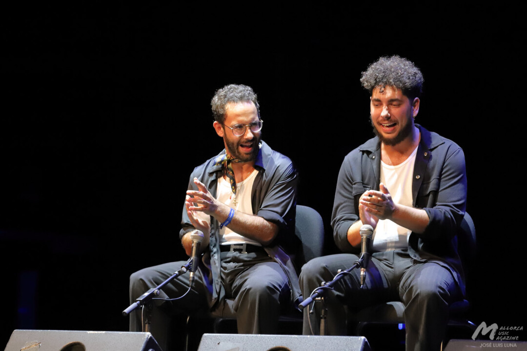 Israel Fernández en el Teatre Principal de Palma (Mallorca Live Nights) - Mallorca Music Magazine
