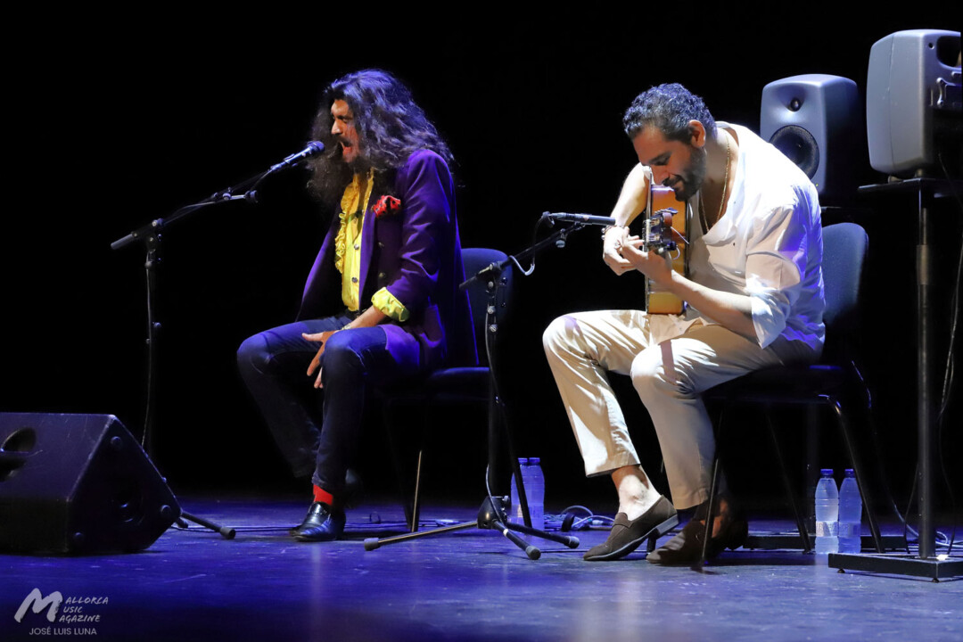 Israel Fernández en el Teatre Principal de Palma (Mallorca Live Nights) - Mallorca Music Magazine