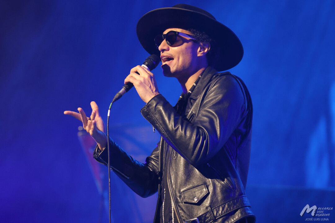 José James en Trui Teatre (Jazz Voyeur Festival 2024) - Mallorca Music Magazine